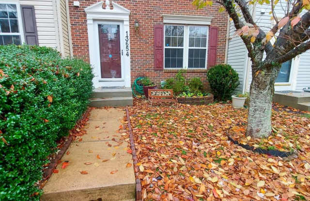 Charming and Updated 3BR/2.5BTH townhome in desirable Germantown, MD photos photos