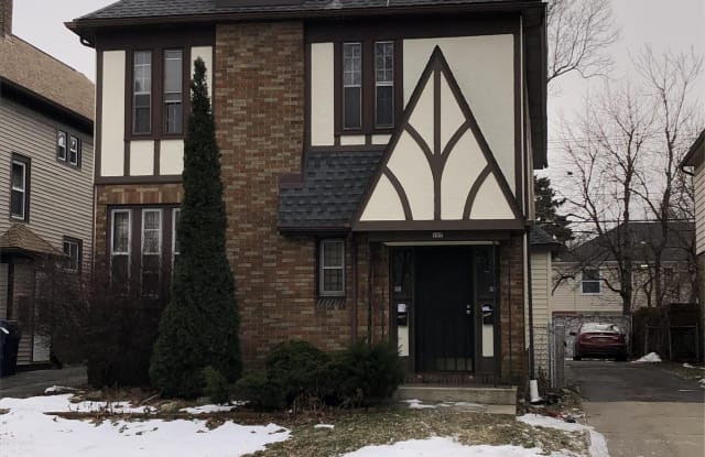 107 East Morris Avenue - 2 - Upper - 107 E Morris Ave, Buffalo, NY 14214