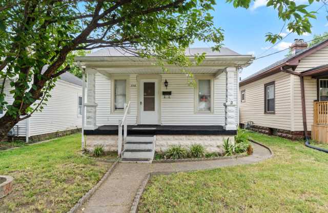 Charming 2-Bedroom Home with Fenced Yard – Move-In Ready! photos photos