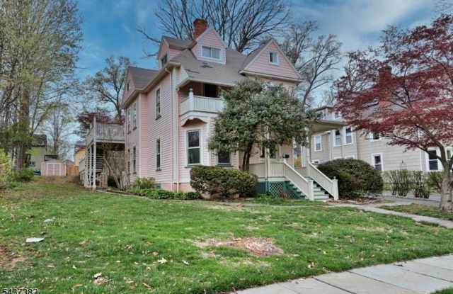 44 Christopher St photos photos