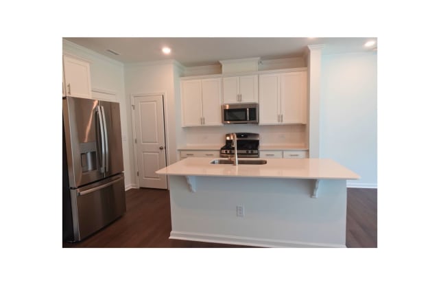 1110 Weavers Trace Drive photos photos