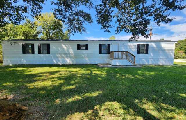 Available Now! 124 Littleton-Midway Park photos photos