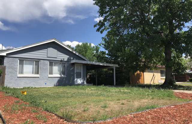 2208 Kenton Street - 2208 Kenton Street, Aurora, CO 80010