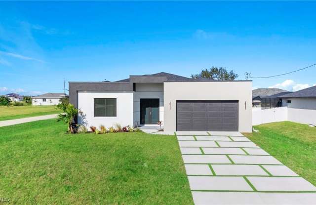 3927 NW 38th Street photos photos