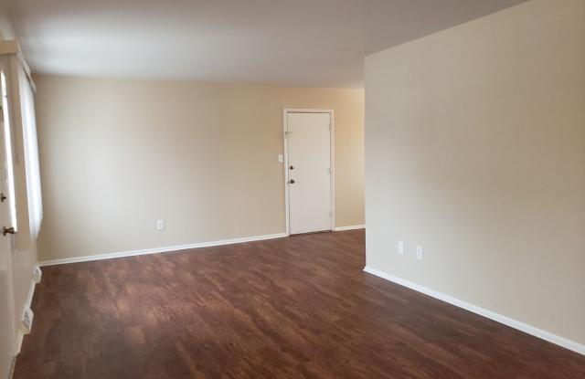 8321 Mason Cir Gallery 4