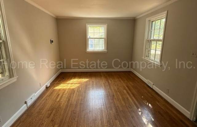 1442 Revere Road Gallery 3
