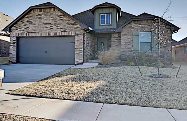 3 Bedroom 2 Bathroom Home with Storm Shelter - Edmond Schools photos photos