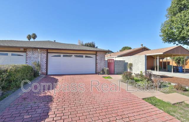 31101 Fredi St photos photos