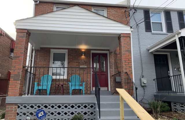 643 Emerson St NE - 643 Emerson Street Northeast, Washington, DC 20017