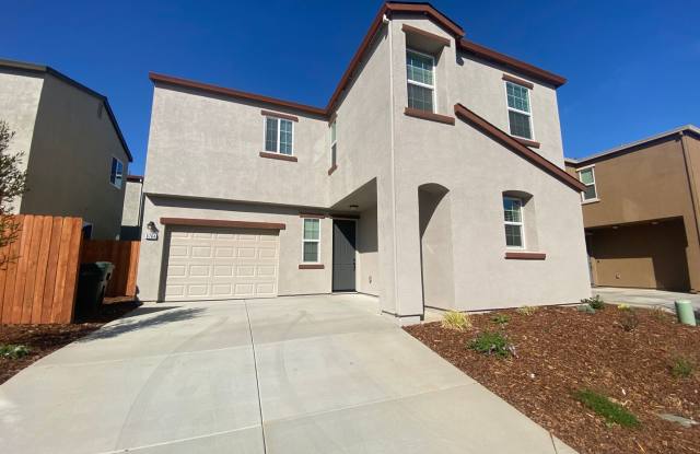 4 bedroom 3 Bathroom Home in a Gated Community Gallery 1