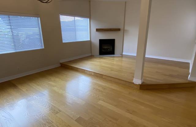 2020 Farrell Avenue photos photos