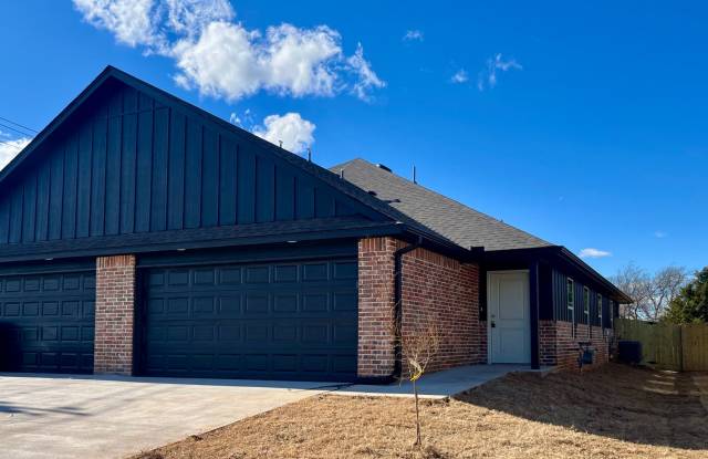 LUXURY BRAND NEW 3 Bedroom 2 Bath Duplex in Piedmont Schools (Neighborhood Park) photos photos