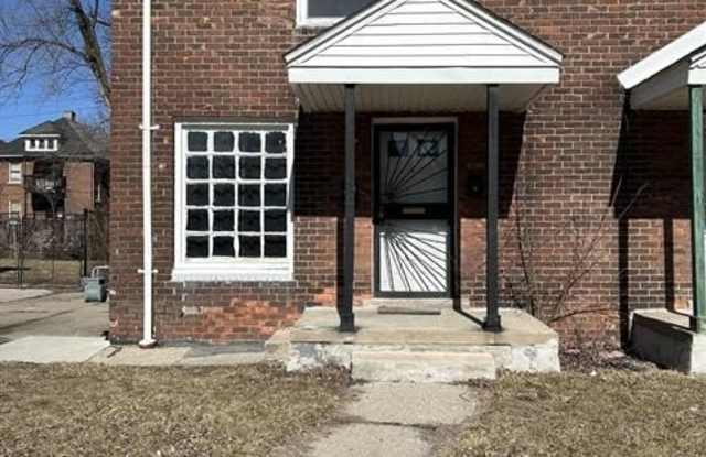 2034 Ewald Circle photos photos