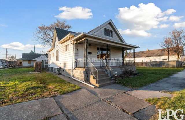 2905 Elm St - 2905 Elm Street, Toledo, OH 43608