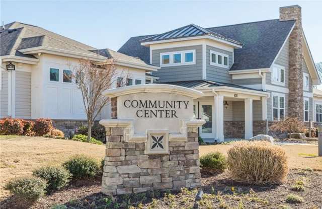 Stylish 2-Bedroom Condo in Spence Crossing Gallery 3