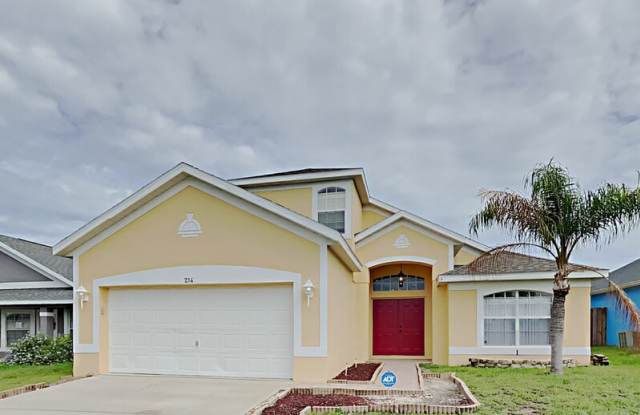 214 Prince Charles Dr photos photos
