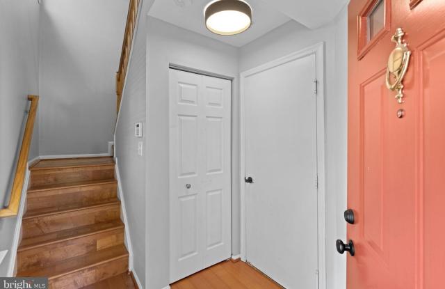 11706 ROCKAWAY Lane Gallery 2