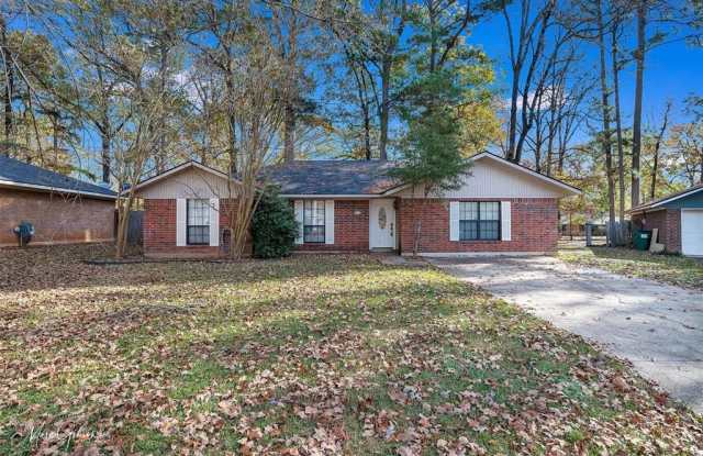 3410 Woodvine Circle photos photos