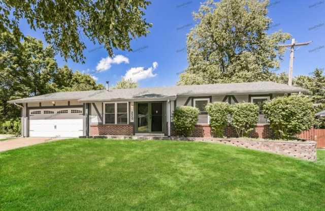 2355 Lindsay Lane - 2355 Lindsay Lane, Florissant, MO 63031