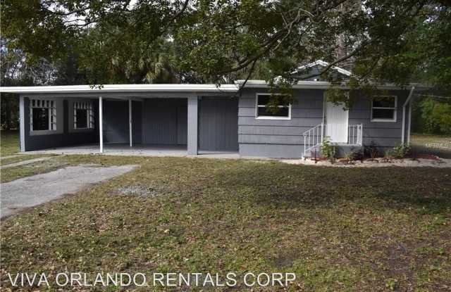 1102 Santa Barbara Dr - 1102 Santa Barbara Drive, Sanford, FL 32773