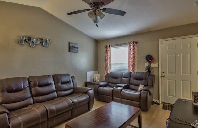 2 bedroom Duplex for rent off Apalachee Parkway $1350 per month, all wood floors, lawn care included Gallery 4