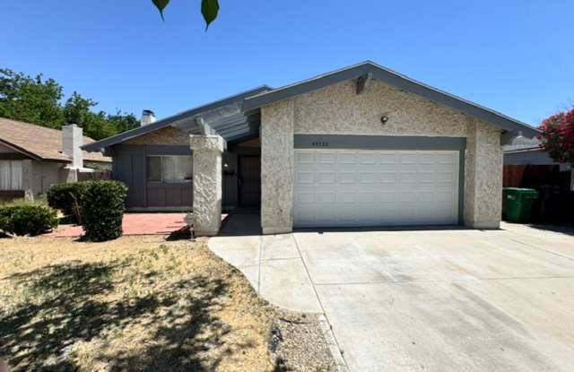 Gorgeous Remodeled 3+2 - $2600 photos photos