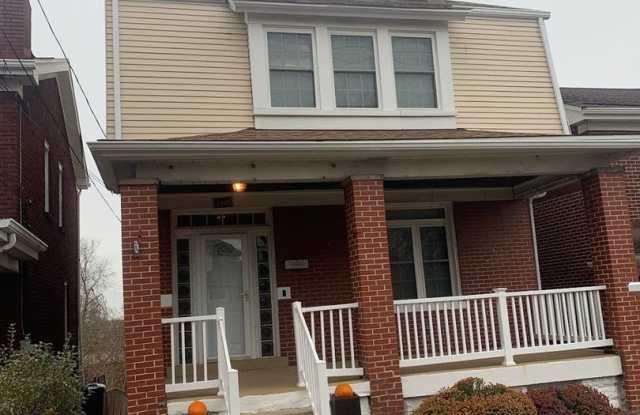 Beautiful Renovated 3/1.5 Home in Beechview - Available NOW photos photos