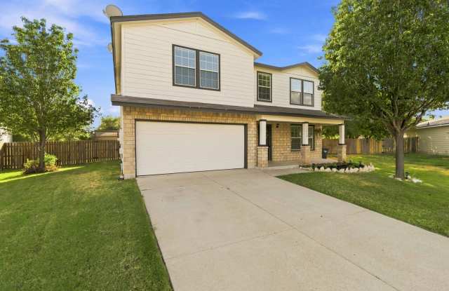Spacious New Braunfels Home with Room to Live, Relax & Entertain Gallery 3