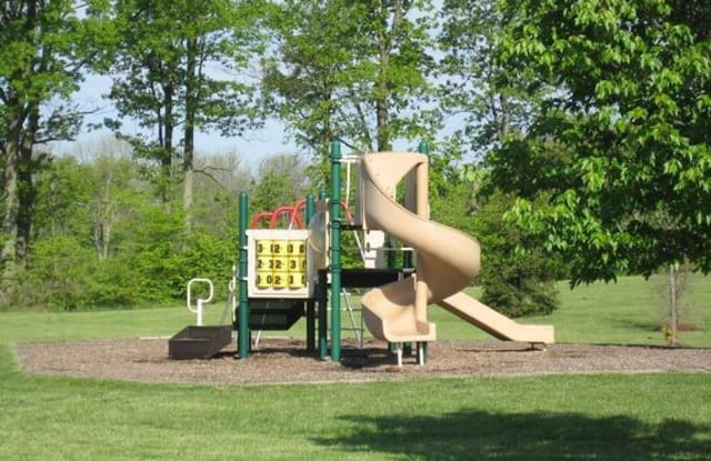 Avon Creek Gallery 3