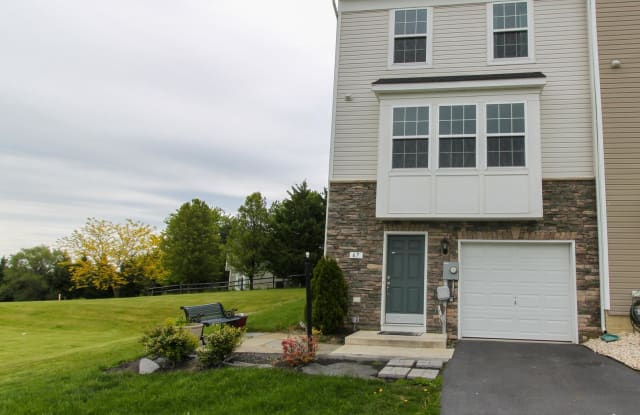 67 KENSINGTON TERRACE - 67 Kensington Terrace Drive, Berkeley County, WV 25405