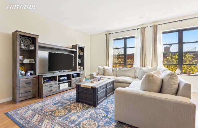 649 Warren Street - 649 Warren Street, Brooklyn, NY 11217