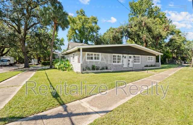 310 Regina Avenue Gallery 1
