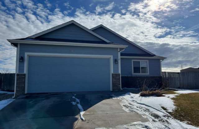 Great Home with Large Back Yard photos photos