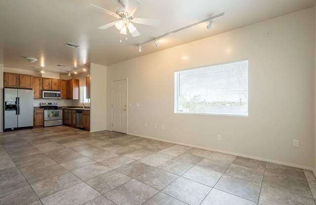 638-642 E. Lester St. ( 638-1, 638-2, 640-1, 640-2, 642-1, 642-2 ) Gallery 2