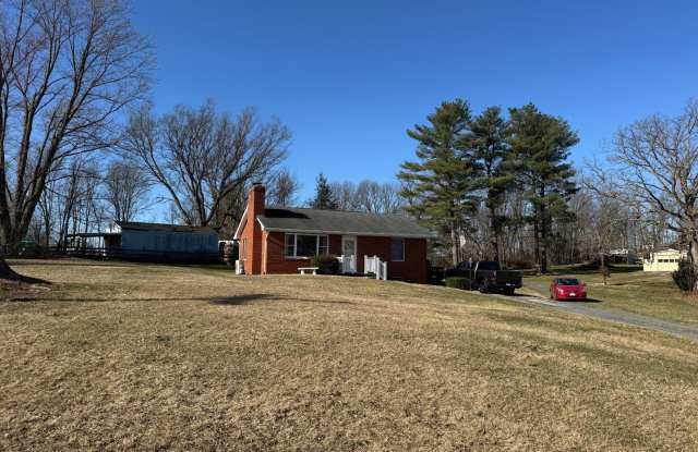 Charming 2-Bedroom Home for Rent in Timberville, VA - 5473 Orchard Drive, Rockingham County, VA 22853
