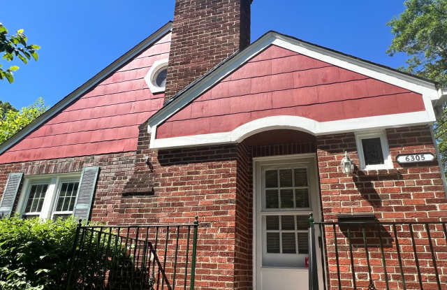 Charming 4 BR/2 BA Single-Family Home in Berwyn Heights! photos photos