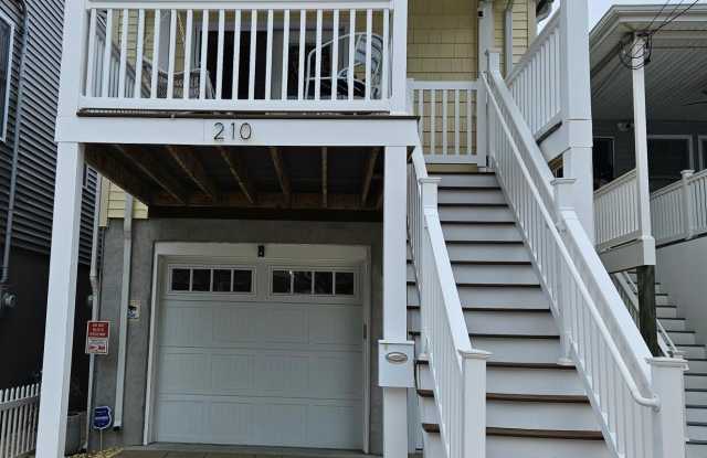 210 Sherman Avenue photos photos