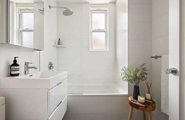 61 Jane St Apt 4L - 61 Jane Street, New York City, NY 10014