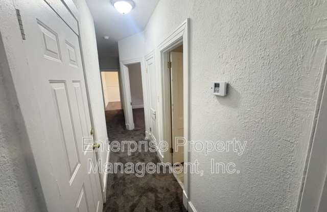 2360 Forest Ave Gallery 2