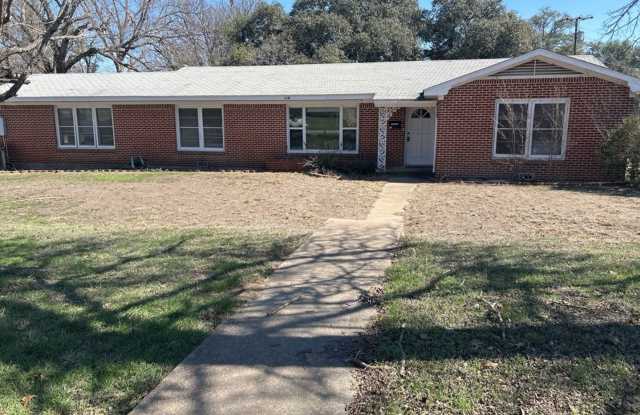 716 Spring Branch Drive, Killeen - 716 Spring Branch Drive, Killeen, TX 76541