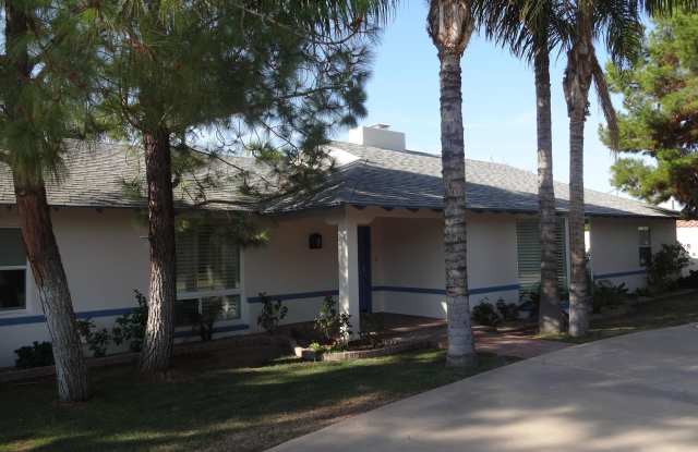5743 E INDIAN SCHOOL Road Gallery 2