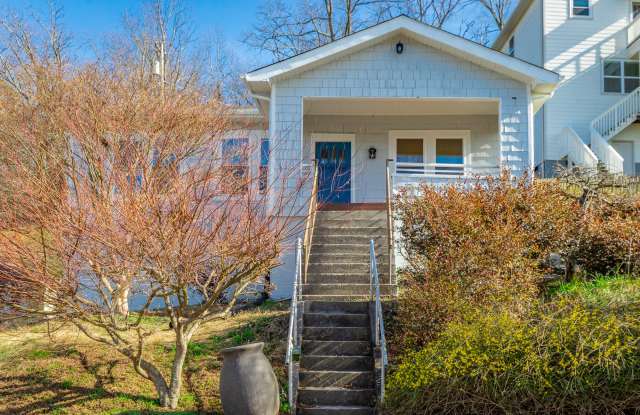 516 Moonhollow Lane photos photos