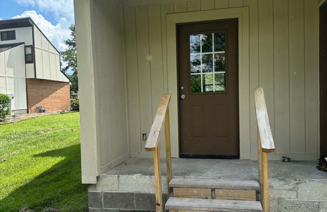 2 Bedroom/2 Bath Townhome in Valdosta photos photos