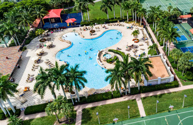 Stunning First-Floor 2 Bedroom, 2 Bath Condo in Bella Terra – Resort-Style Living in Lee County, Florida! Gallery 3
