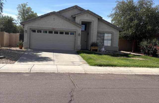 5791 W SELDON Lane Gallery 1