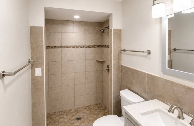 1921 19th St Nw Gallery 4
