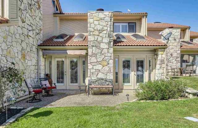 109 Sunshine #4 - 109 Sunshine #4, Horseshoe Bay, TX 78657