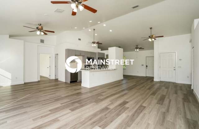 5227 3rd Street West Gallery 3