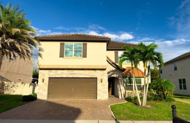 14823 Golden Sunburst Avenue Gallery 2