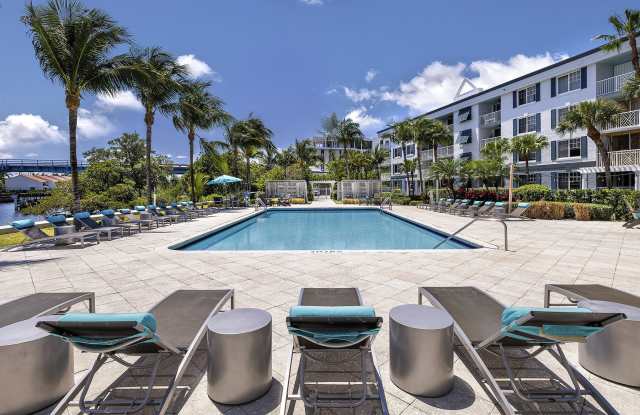 Bermuda Cay Gallery 2